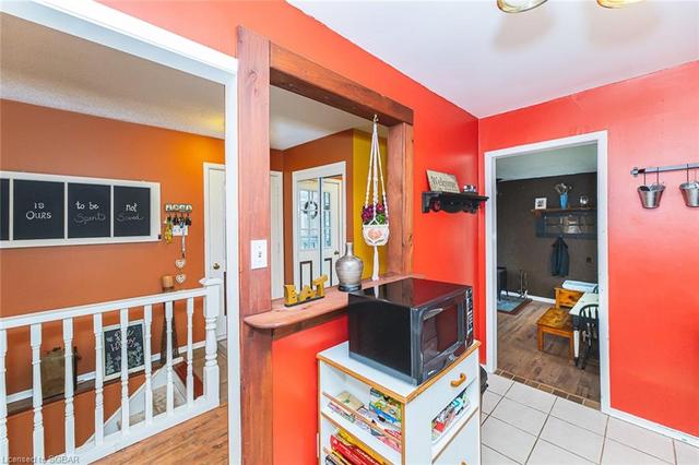 39 Breithaupt Crescent, House detached with 2 bedrooms, 1 bathrooms and 12 parking in Tiny ON | Image 25
