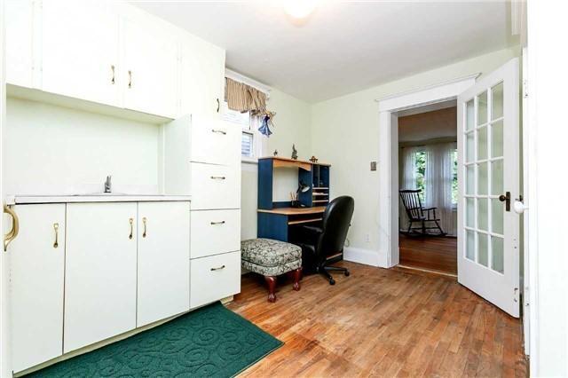 93 Seventh St, House detached with 4 bedrooms, 2 bathrooms and 1 parking in Toronto ON | Image 13