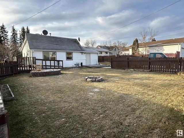4910 47 St, House detached with 2 bedrooms, 1 bathrooms and null parking in Legal AB | Image 19