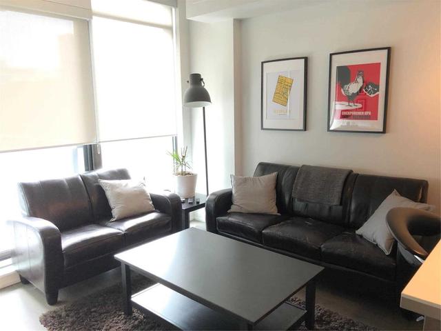 635 - 461 Adelaide St W, Condo with 1 bedrooms, 1 bathrooms and 1 parking in Toronto ON | Image 2