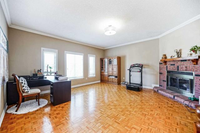 16 Westmoreland Crt, House detached with 4 bedrooms, 6 bathrooms and 9 parking in Markham ON | Image 23