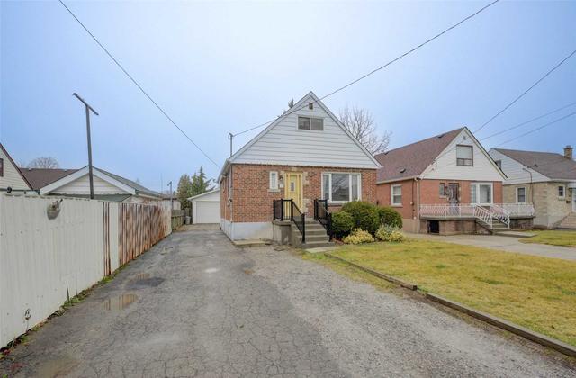 156 Erin Ave, House detached with 3 bedrooms, 2 bathrooms and 7.5 parking in Hamilton ON | Image 29