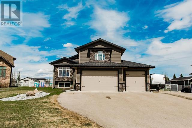 7726 Covington Way, House detached with 5 bedrooms, 3 bathrooms and 7 parking in Grande Prairie County No. 1 AB | Card Image