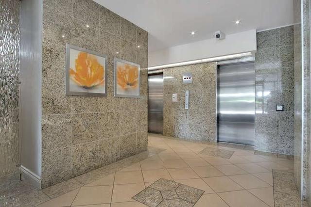 706 - 260 Scarlett Rd, Condo with 1 bedrooms, 1 bathrooms and 1 parking in Toronto ON | Image 11
