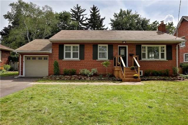 2048 Edinburgh Dr, House detached with 3 bedrooms, 2 bathrooms and 4 parking in Burlington ON | Image 1