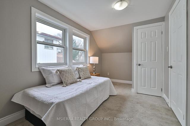 5 York St, House detached with 3 bedrooms, 2 bathrooms and 4 parking in Ajax ON | Image 21