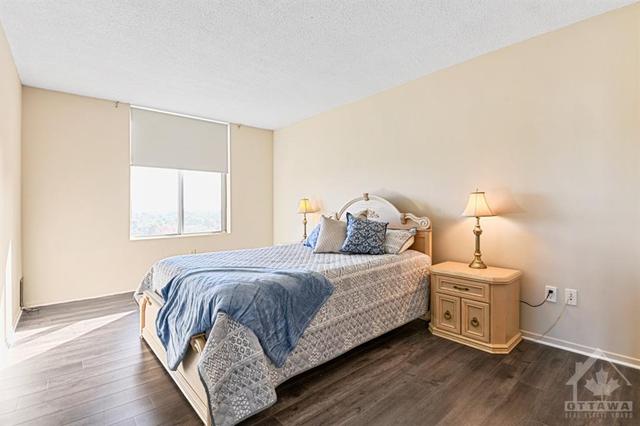 1410 - 2759 Carousel Crescent, Condo with 2 bedrooms, 2 bathrooms and 1 parking in Ottawa ON | Image 13