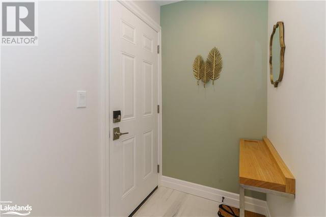 17 Manitoba Street Unit# 4, Condo with 1 bedrooms, 1 bathrooms and 1 parking in Bracebridge ON | Card Image