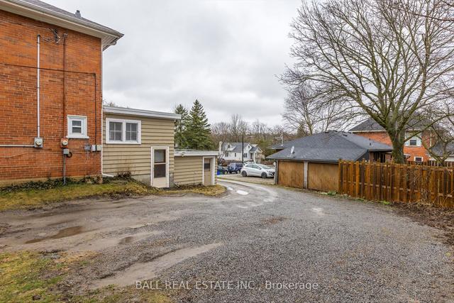 276 Parkhill Rd W, House detached with 3 bedrooms, 2 bathrooms and 5 parking in Peterborough ON | Image 26