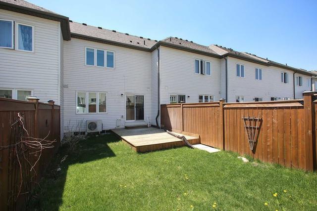 816 Cook Cres, House attached with 3 bedrooms, 3 bathrooms and 3 parking in Shelburne ON | Image 15
