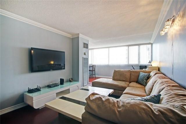 1104 - 80 Antibes Dr, Condo with 2 bedrooms, 1 bathrooms and 1 parking in Toronto ON | Image 12