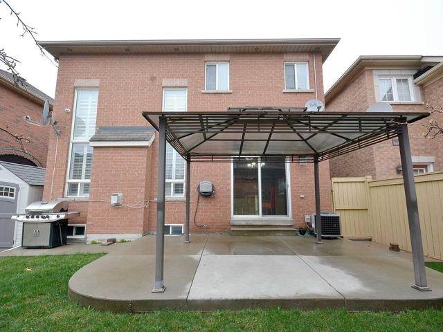 112 Stoneylake Ave, House detached with 3 bedrooms, 4 bathrooms and 6 parking in Brampton ON | Image 32