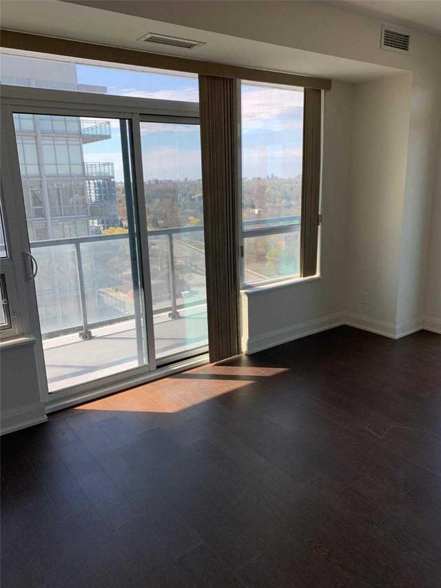 m2n2n1 - 68 Canterbury  1805 Pl, Condo with 1 bedrooms, 2 bathrooms and 1 parking in Toronto ON | Image 2