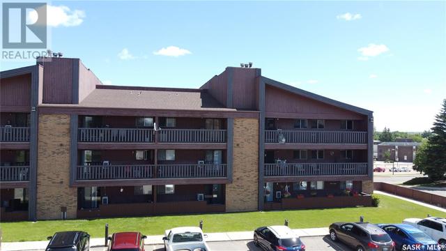 305 - 1140 9th Avenue Ne, Condo with 3 bedrooms, 1 bathrooms and null parking in Swift Current SK | Image 20