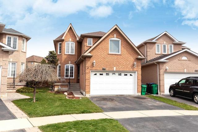 865 Mays Cres, House detached with 4 bedrooms, 3 bathrooms and 4 parking in Mississauga ON | Image 1