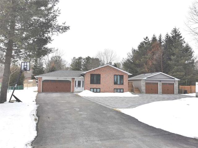 148 Sand Rd, House detached with 4 bedrooms, 2 bathrooms and 16 parking in East Gwillimbury ON | Image 1