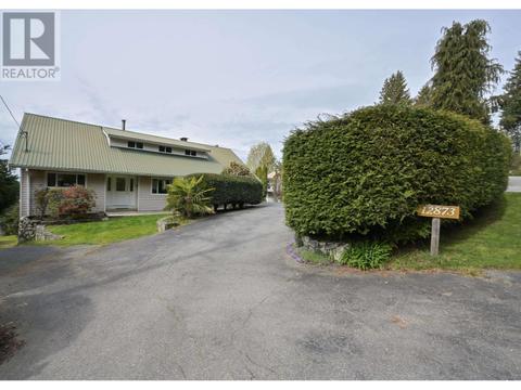 12873 Dogwood Drive, House detached with 5 bedrooms, 3 bathrooms and null parking in Sunshine Coast A BC | Card Image