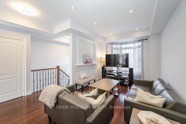 4329 Bloor St W, Townhouse with 3 bedrooms, 4 bathrooms and 3 parking in Toronto ON | Image 37