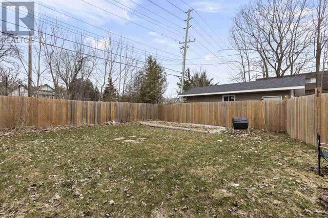 946 Wellington St E, House detached with 2 bedrooms, 1 bathrooms and null parking in Sault Ste. Marie ON | Image 26