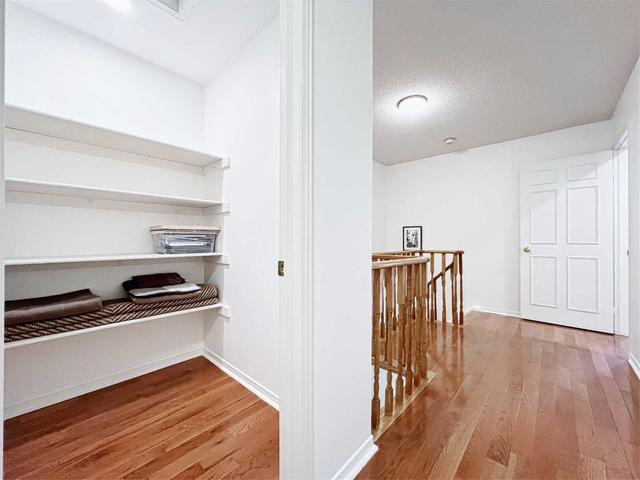 22 - 10 Cardwell Ave, Townhouse with 3 bedrooms, 4 bathrooms and 2 parking in Toronto ON | Image 14