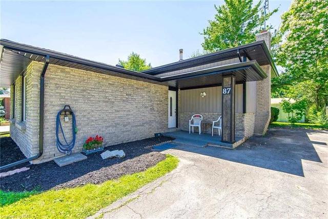 87 Royal Oak Dr, House detached with 3 bedrooms, 2 bathrooms and 2 parking in Welland ON | Image 23
