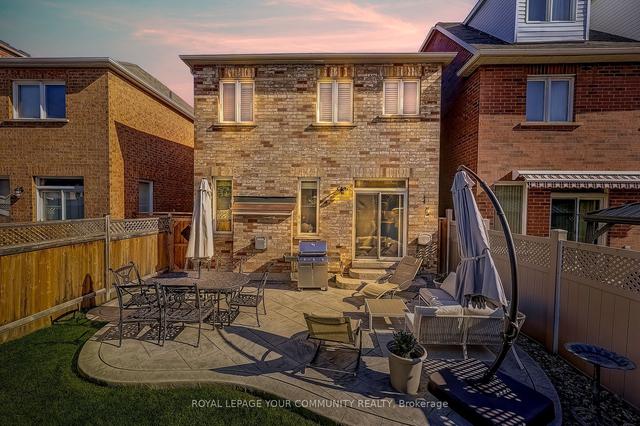 60 Fred Young Dr, House detached with 4 bedrooms, 3 bathrooms and 3 parking in Toronto ON | Image 21