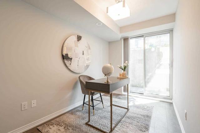 101 - 3 Applewood Lane, Townhouse with 2 bedrooms, 1 bathrooms and 1 parking in Toronto ON | Image 18