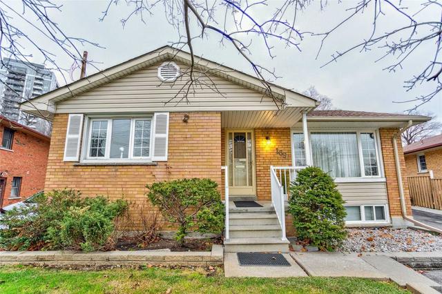 169 Wishing Well Dr, House detached with 3 bedrooms, 2 bathrooms and 4 parking in Toronto ON | Image 12