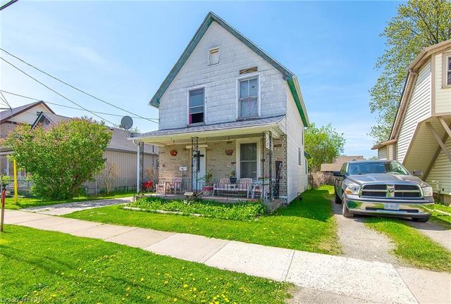 298 Davis Street, House detached with 3 bedrooms, 1 bathrooms and 2 parking in Port Colborne ON | Image 4
