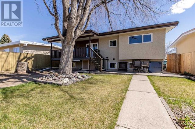 1912 18 Street N, House detached with 4 bedrooms, 2 bathrooms and 4 parking in Lethbridge AB | Image 40