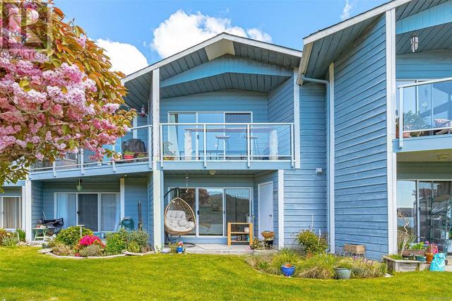15 - 6110 Seabroom Rd, House attached with 2 bedrooms, 2 bathrooms and 6 parking in Sooke BC | Image 1
