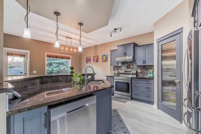 34 Aspen Stone Mews Sw, House detached with 4 bedrooms, 3 bathrooms and 4 parking in Calgary AB | Image 15