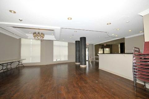 uph 18 - 23 Lorraine Dr, Condo with 2 bedrooms, 3 bathrooms and 2 parking in Toronto ON | Image 11