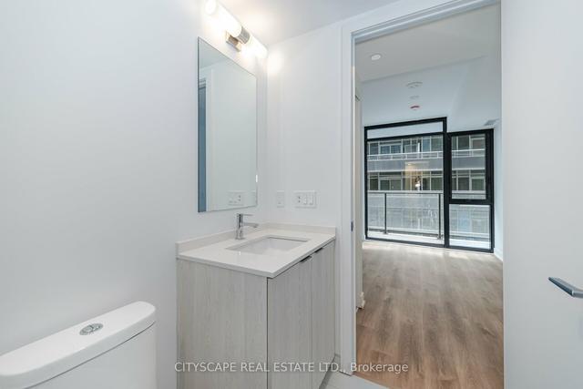 818 - 1 Jarvis St, Condo with 2 bedrooms, 2 bathrooms and 1 parking in Hamilton ON | Image 18