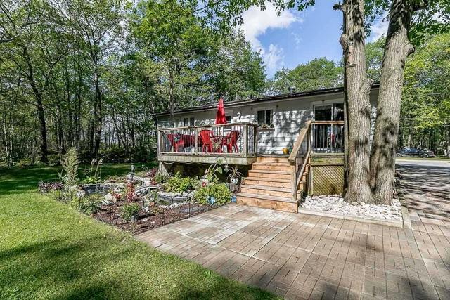 17 Leslie Anne Dr, House detached with 3 bedrooms, 2 bathrooms and 8 parking in Wasaga Beach ON | Image 11
