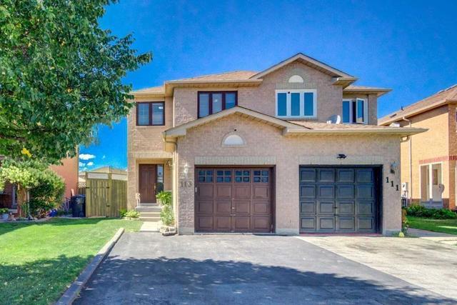 113 Saddletree Tr, House semidetached with 3 bedrooms, 3 bathrooms and 4 parking in Brampton ON | Image 1