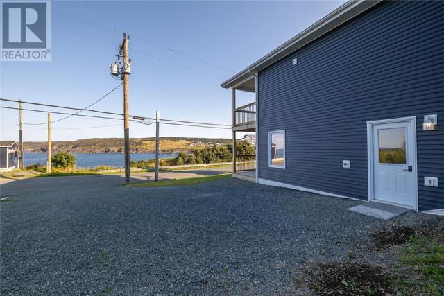 705 Main Road, House detached with 3 bedrooms, 2 bathrooms and null parking in Pouch Cove NL | Image 3