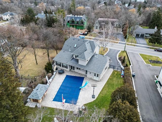 2411 Thorn Lodge Dr, House detached with 4 bedrooms, 5 bathrooms and 13 parking in Mississauga ON | Image 23