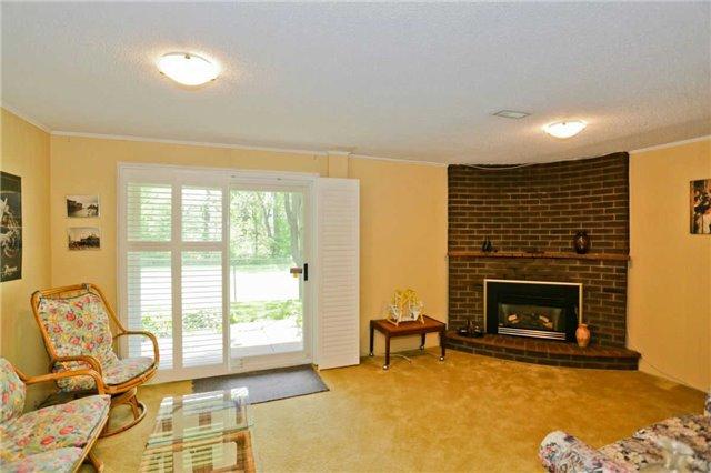 th #1 - 50 Old Burnhamthorpe Rd, Townhouse with 3 bedrooms, 4 bathrooms and 2 parking in Toronto ON | Image 8