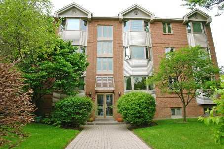 003 - 60 Kippendavie Ave, Condo with 1 bedrooms, 1 bathrooms and 1 parking in Toronto ON | Image 1