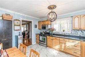 65 Lakeshore Rd W, House detached with 2 bedrooms, 2 bathrooms and 6 parking in Oro Medonte ON | Image 5