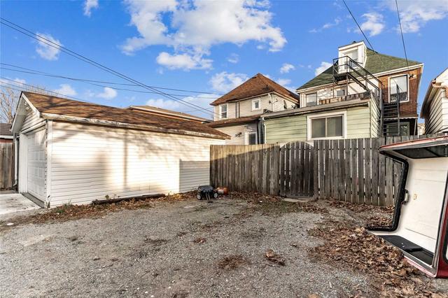 103 Sherman Ave N, House detached with 6 bedrooms, 3 bathrooms and 2 parking in Hamilton ON | Image 27