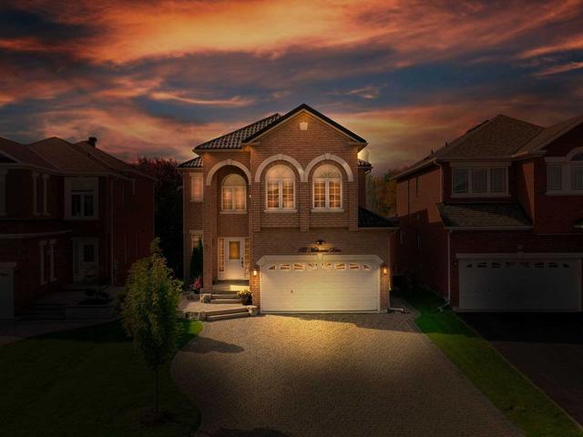 122 Melbourne Dr, House detached with 4 bedrooms, 5 bathrooms and 7 parking in Richmond Hill ON | Image 1