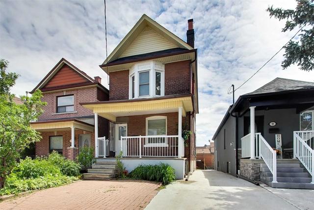 7 Hanson Rd, House detached with 3 bedrooms, 2 bathrooms and 2 parking in Toronto ON | Image 12