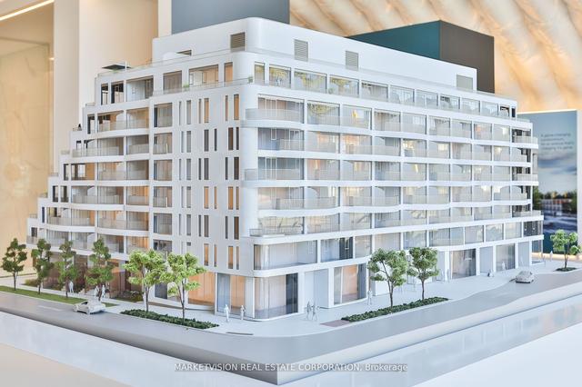 413 - 689 The Queensway, Condo with 3 bedrooms, 2 bathrooms and 0 parking in Toronto ON | Image 1
