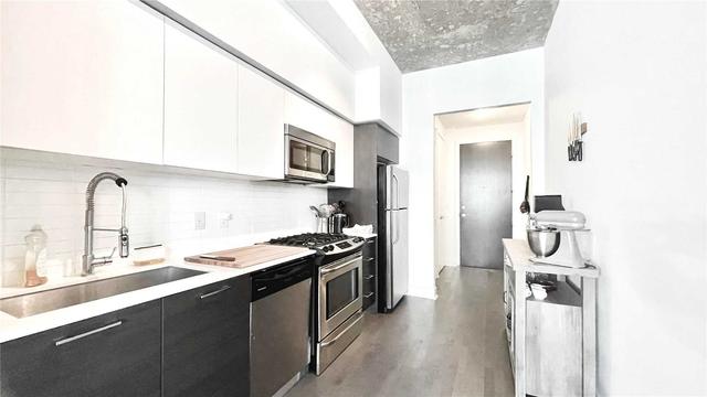 601 - 399 Adelaide St W, Condo with 1 bedrooms, 1 bathrooms and 1 parking in Toronto ON | Image 4