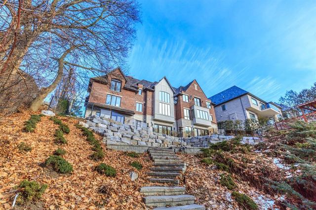 12 Riverside Blvd, House detached with 5 bedrooms, 8 bathrooms and 10 parking in Vaughan ON | Image 20