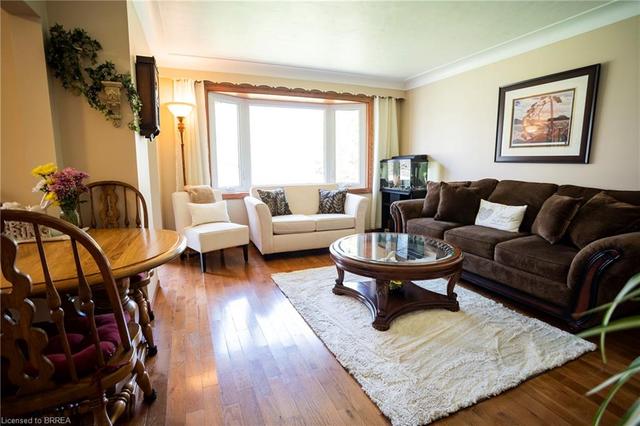 11 Highway #53, House detached with 3 bedrooms, 1 bathrooms and null parking in Brant ON | Image 3