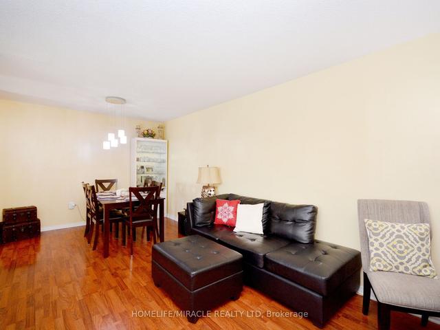 1906 - 21 Knightsbridge Rd, Condo with 2 bedrooms, 1 bathrooms and 1 parking in Brampton ON | Image 40