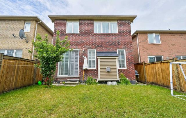1835 Misthollow Dr, House detached with 4 bedrooms, 4 bathrooms and 3 parking in Pickering ON | Image 21